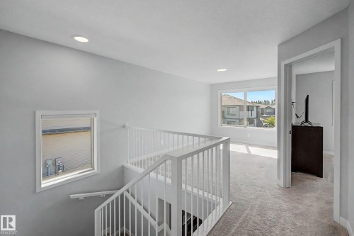 97 Garneau Gate, Spruce Grove, AB - Indoor Photo Showing Other Room