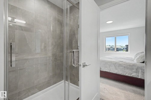 97 Garneau Gate, Spruce Grove, AB - Indoor Photo Showing Bathroom