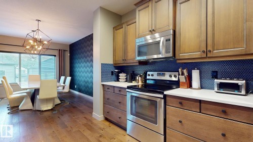 223 Hawks Ridge Boulevard Nw, Edmonton, AB - Indoor Photo Showing Kitchen