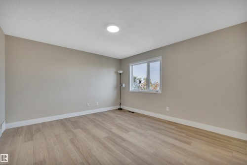 #23 5102 30 Av, Beaumont, AB - Indoor Photo Showing Other Room