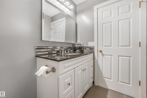 2 Kirkwood Drive, St. Albert, AB - Indoor Photo Showing Other Room