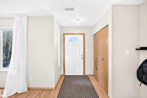 #158 180 Bridgeport Bv, Leduc, AB - Indoor Photo Showing Other Room