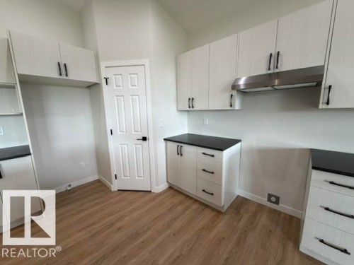 4215 55 Avenue, Lamont, AB - Indoor Photo Showing Kitchen