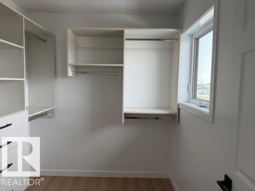 4215 55 Avenue, Lamont, AB - Indoor With Storage