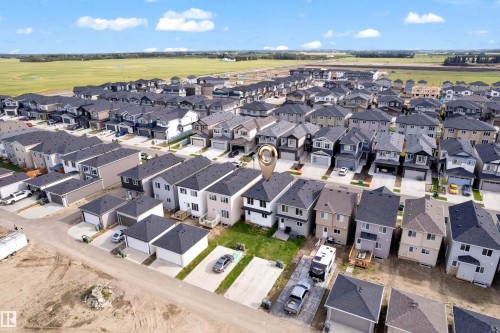 Residential neighborhood setting with multiple detached homes - 3610 42 Avenue, Beaumont, AB - Outdoor With View