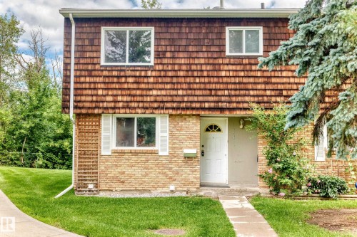138 GREAT Oaks   Sherwood Park, AB T8A 0V8