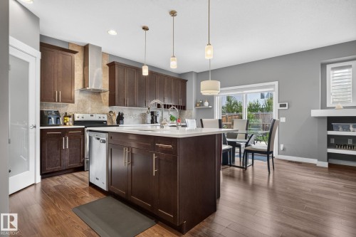 2225 Calhoun Link Link Sw, Edmonton, AB - Indoor Photo Showing Kitchen With Upgraded Kitchen