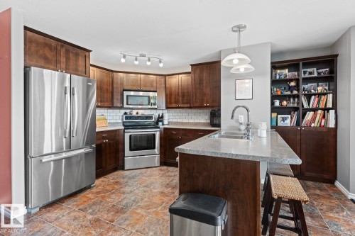 #3308 901 16 St, Cold Lake, AB - Indoor Photo Showing Kitchen With Double Sink