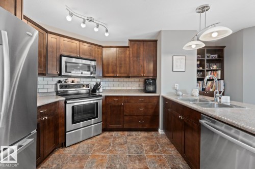#3308 901 16 St, Cold Lake, AB - Indoor Photo Showing Kitchen With Double Sink