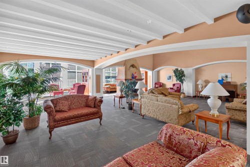 #112 78 Mckenney Av, St. Albert, AB - Indoor