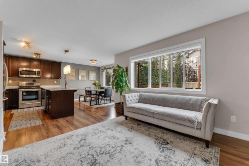 6945 Evans Wynd Nw, Edmonton, AB - Indoor