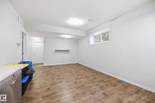 22135 96 Avenue Nw, Edmonton, AB - Indoor Photo Showing Other Room
