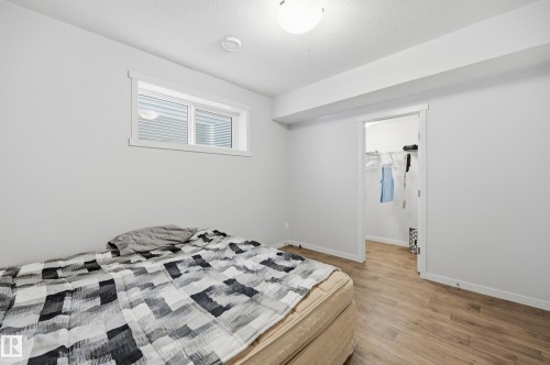 22135 96 Avenue Nw, Edmonton, AB - Indoor Photo Showing Bedroom
