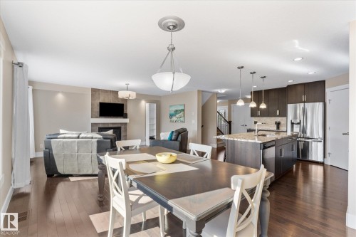 1511 Westerra Bend, Stony Plain, AB - Indoor Photo Showing Dining Room