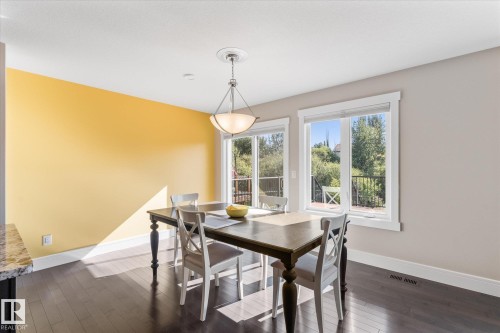 1511 Westerra Bend, Stony Plain, AB - Indoor Photo Showing Dining Room