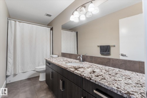 1511 Westerra Bend, Stony Plain, AB - Indoor Photo Showing Bathroom