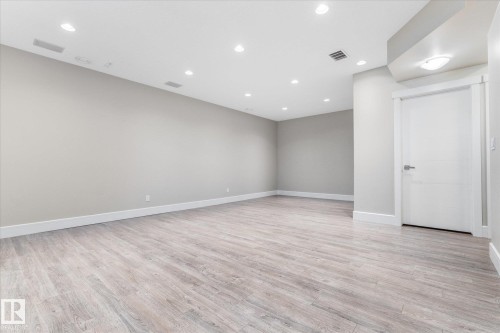 1511 Westerra Bend, Stony Plain, AB - Indoor Photo Showing Other Room