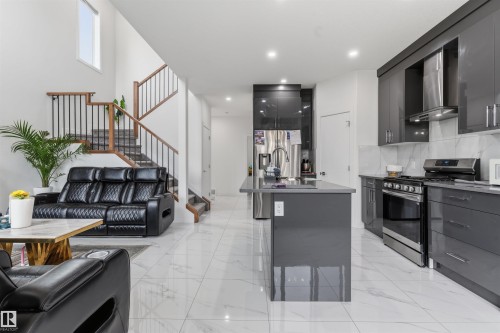 3606 41 Ave, Beaumont, AB - Indoor Photo Showing Kitchen