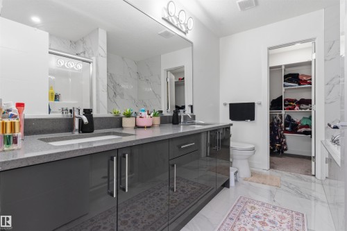 3606 41 Ave, Beaumont, AB - Indoor Photo Showing Bathroom