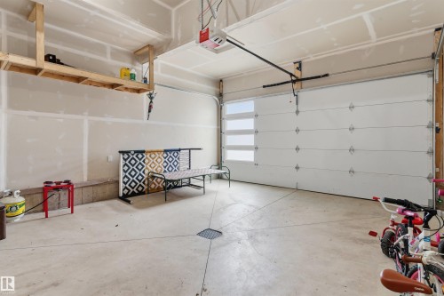3606 41 Ave, Beaumont, AB - Indoor Photo Showing Garage