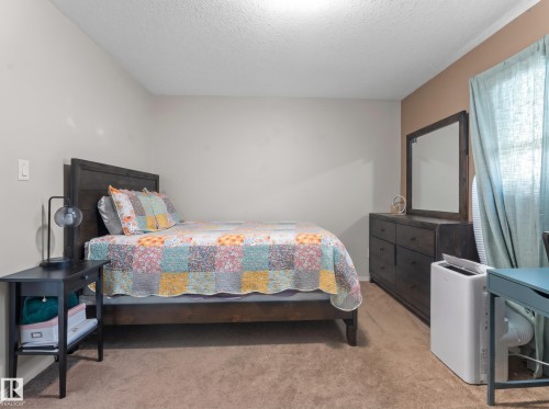 110 26 Street, Cold Lake, AB - Indoor Photo Showing Bedroom