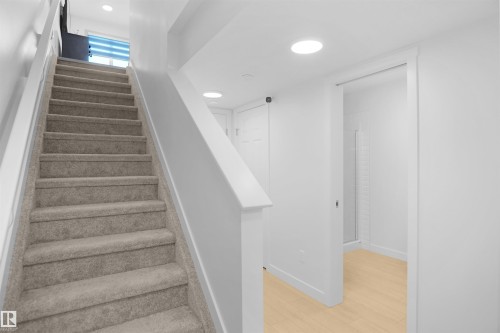 5139 River'S Edge Way Nw, Edmonton, AB - Indoor Photo Showing Other Room