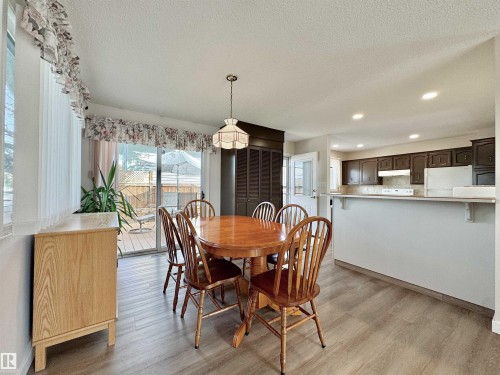 2423 83 Street Nw, Edmonton, AB - Indoor Photo Showing Other Room