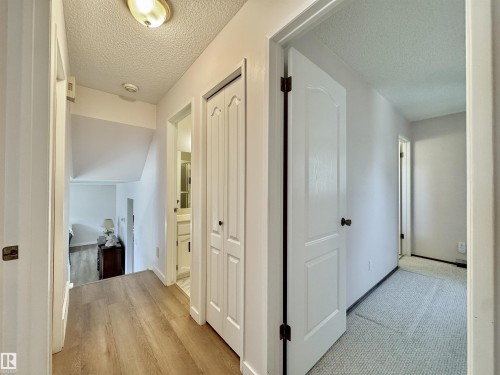 Upper Level - 2423 83 Street Nw, Edmonton, AB - Indoor Photo Showing Other Room