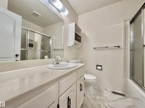 2423 83 Street Nw, Edmonton, AB - Indoor Photo Showing Bathroom