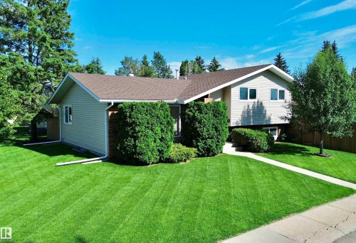 2423 83 Street Nw, Edmonton, AB - Outdoor