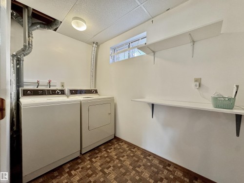 3rd /Lower Level - 2423 83 Street Nw, Edmonton, AB - Indoor Photo Showing Laundry Room