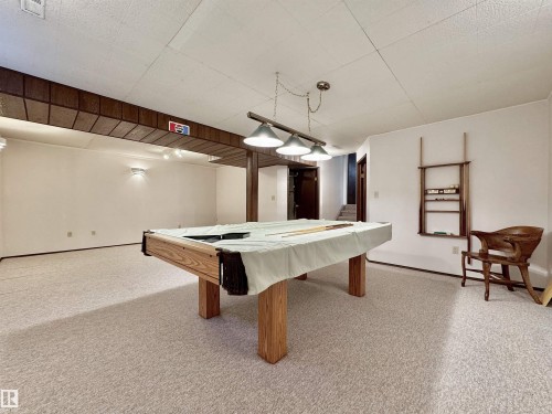 2423 83 Street Nw, Edmonton, AB - Indoor Photo Showing Other Room