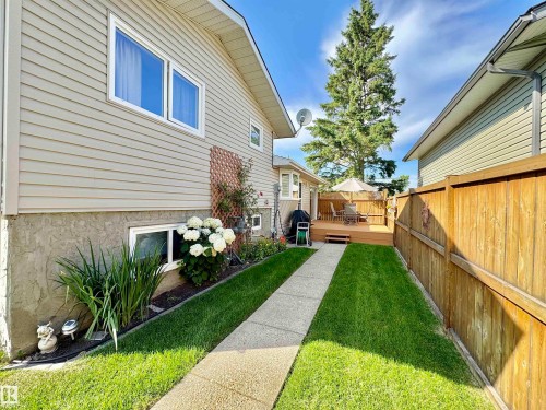 2423 83 Street Nw, Edmonton, AB - Outdoor With Exterior