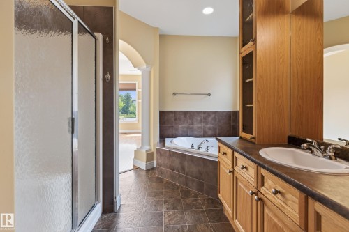 25 Normandeau Crescent, St. Albert, AB - Indoor Photo Showing Bathroom