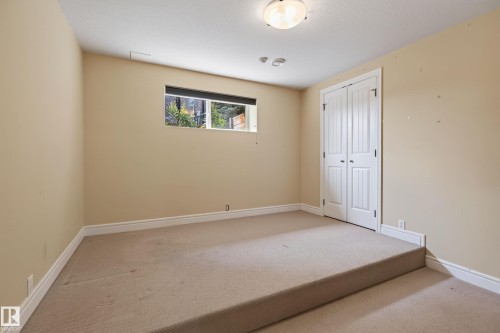 25 Normandeau Crescent, St. Albert, AB - Indoor Photo Showing Other Room