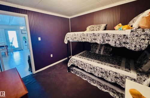 152 11502 Twp Rd 604, Rural St. Paul County, AB - Indoor Photo Showing Bedroom