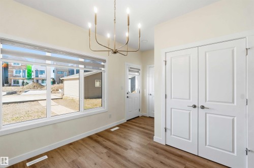 4582 Warbler Loop Nw, Edmonton, AB - Indoor Photo Showing Other Room
