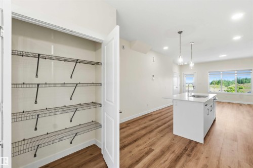 4582 Warbler Loop Nw, Edmonton, AB - Indoor