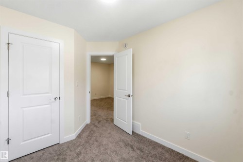 4582 Warbler Loop Nw, Edmonton, AB - Indoor Photo Showing Other Room