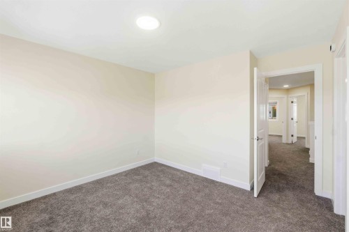 4582 Warbler Loop Nw, Edmonton, AB - Indoor Photo Showing Other Room