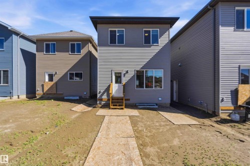 4582 Warbler Loop Nw, Edmonton, AB - Outdoor With Exterior