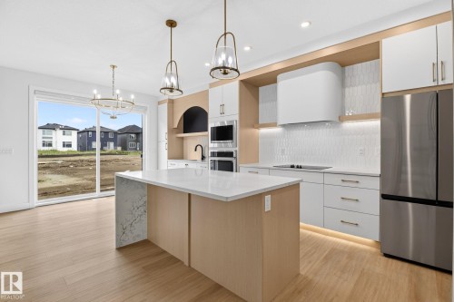 8790 Mayday Lane Sw, Edmonton, AB - Indoor Photo Showing Kitchen With Upgraded Kitchen