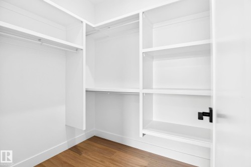 8790 Mayday Lane Sw, Edmonton, AB - Indoor With Storage