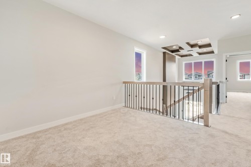 4643 17 Avenue Sw, Edmonton, AB - Indoor Photo Showing Other Room
