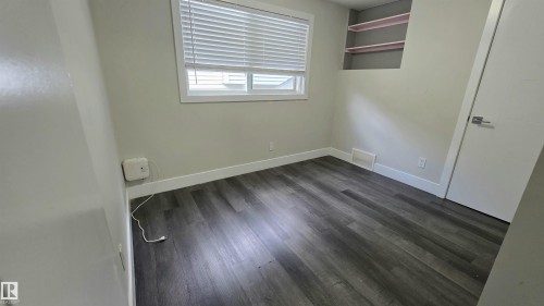 9131 83 Avenue Nw, Edmonton, AB - Indoor Photo Showing Other Room