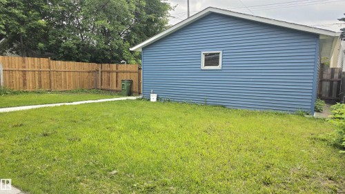 9131 83 Avenue Nw, Edmonton, AB - Outdoor