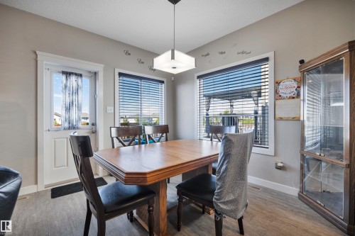 956 Morris Way, Leduc, AB - Indoor Photo Showing Dining Room