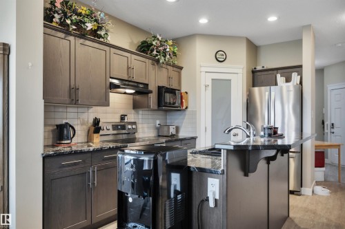 956 Morris Way, Leduc, AB - Indoor Photo Showing Kitchen With Stainless Steel Kitchen With Upgraded Kitchen