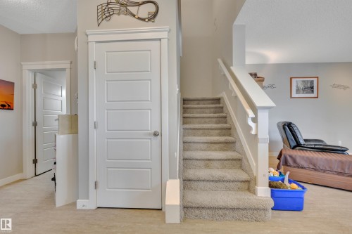 956 Morris Way, Leduc, AB - Indoor Photo Showing Other Room