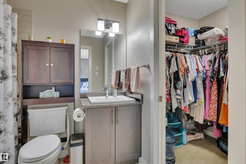 956 Morris Way, Leduc, AB - Indoor Photo Showing Other Room